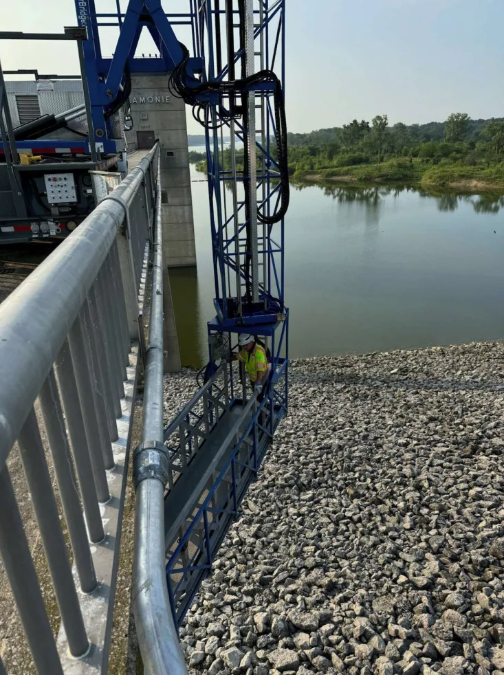 USACE-Under Bridge Inspection-1